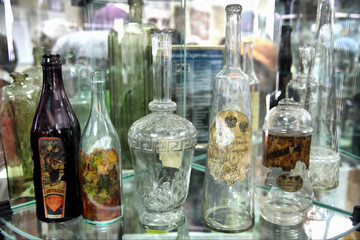 Glass container of 18 centuries