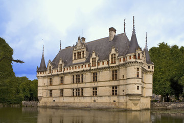 Fototapeta na wymiar chateau d'azay-le-rideau, touraine, france