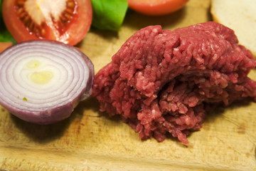Viande haché de boeuf et oignon