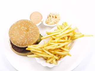hamburger mit pommes frites