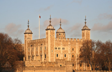 Fototapeta na wymiar The Tower of London in the evening sun in winter