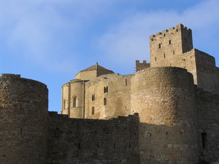 Fototapeta na wymiar Castle Loarre