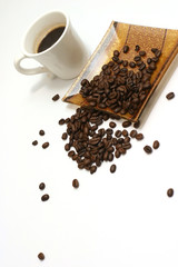 coffee beans with coffee cup