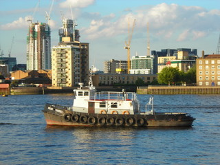 Naklejka premium Thames river tug