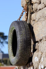 Pneu attaché