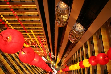 Gordijnen Five star hotel decorated for Chinese NY, Singapore © Oksana Perkins