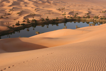 Die Mandara-Seen in der libyschen Sandwüste