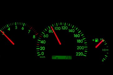 Fototapeta Speedometer of a car showing 85 obraz