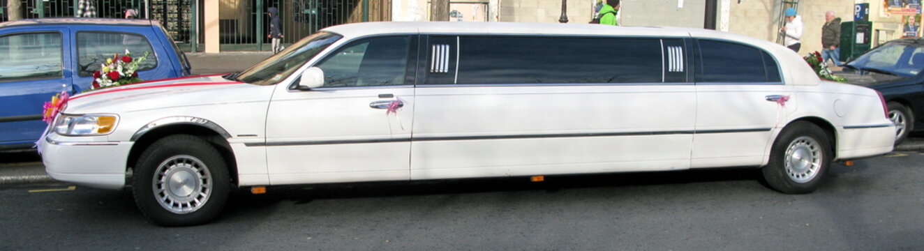limousine blanche