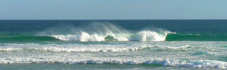 Breaking Wave
