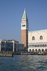 Fototapeta na wymiar Campanile, Venice