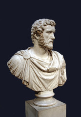 Bust of Roman Emperor Antoninus Pius on plinth