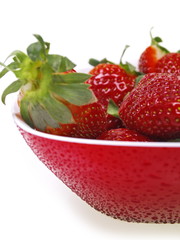 schale mit erdbeer