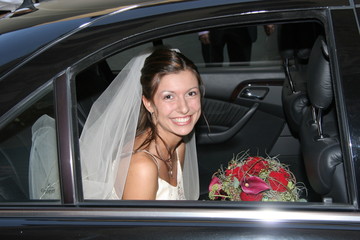 sposa in macchina