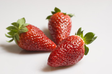 drei Erdbeeren