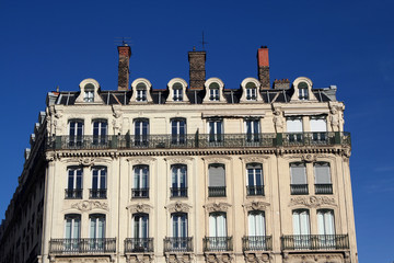 Fototapeta na wymiar old building in Lyon, France