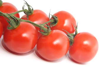tomatoes cluster