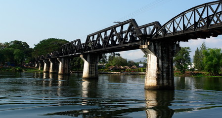 Fototapeta na wymiar Most na rzece Kwai, Kanchanaburi, Tajlandia