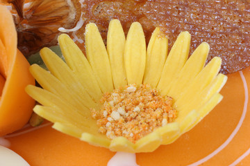 orange cake flower decoration