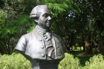 buste de Pierre POIVRE jardin pamplemousse