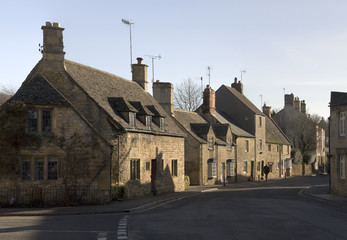 Fototapeta na wymiar Ulica w Chipping Campden Cotswolds Gloucestershire