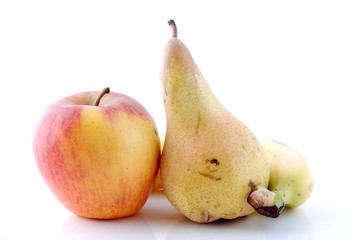 Pomme, poire et banane