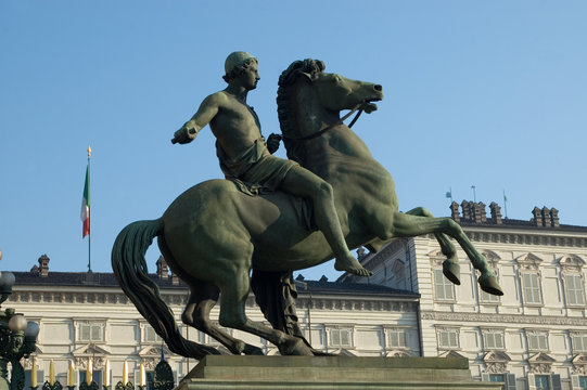 statua di Castore, Torino