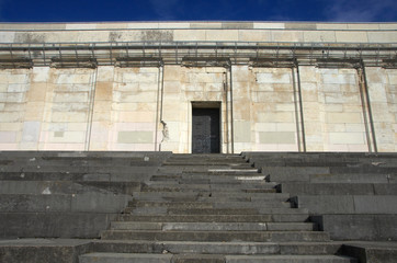 Porte principale du Zeppelin Tribune d'Hitler, Nuremberg © Anouk Stricher