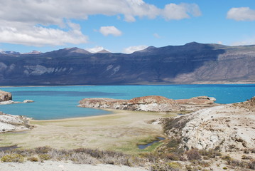 Fototapeta na wymiar Lago Posadas