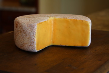 Round Cheese