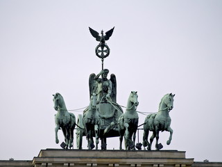 berlin branderburger tor quadriga © Lucky Dragon