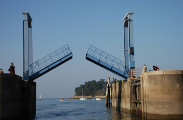 Obraz premium écluse au port Rhu