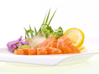 lachs sashimi