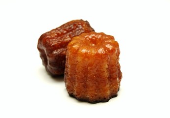 Deux canelés