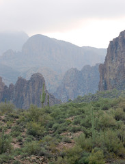 Fototapeta na wymiar The Apache Trail scenery, Phoenix, Arizona, USA