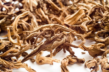 Dried leaves of black tea