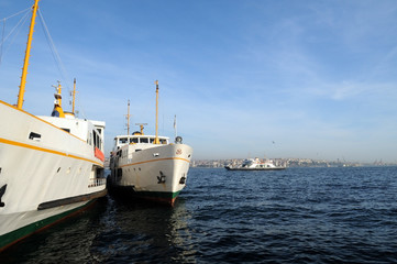 Naklejka premium ships at the doc in istanbul