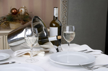 Banquet table setting