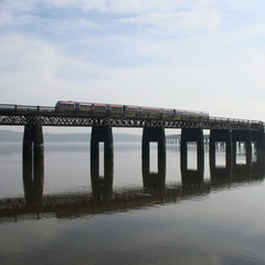 Fototapeta na wymiar Przejście most Tay Rail Train