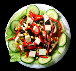 Salat gurken feta paprika champignons