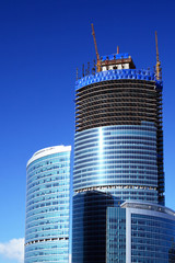 Construction of a modern city skyscraper (office building)
