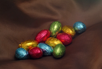 Fototapeta na wymiar Colorful chocolate easter eggs