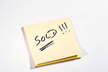 Sticky note Sold  (YF)