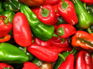 Green and Red Bell Peppers