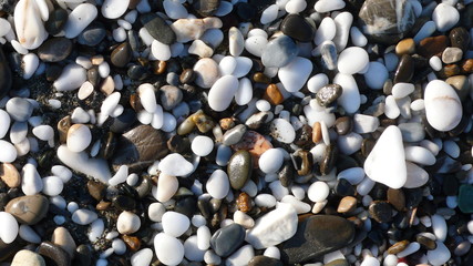 Kieselsteine am Strand