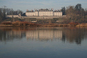 Le château de Ménars sur la Loire