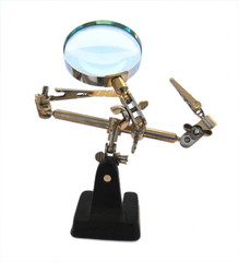 A lens with tongs to block objects