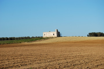A solitary and isolated country house
