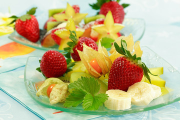Fresh fruits as dessert 