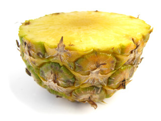 Ananas pineapple half